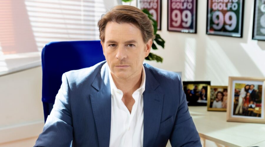 Michelangelo Tommaso (Filippo) in una scena di “Un Posto al Sole”. Credits: Rai.