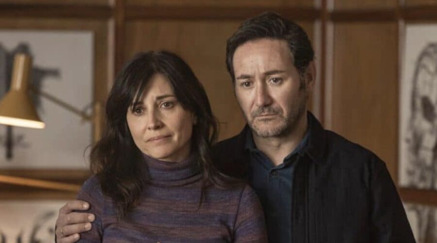 Aura Garrido E Miki Esparbé In Invisibile Credits Disney Plus