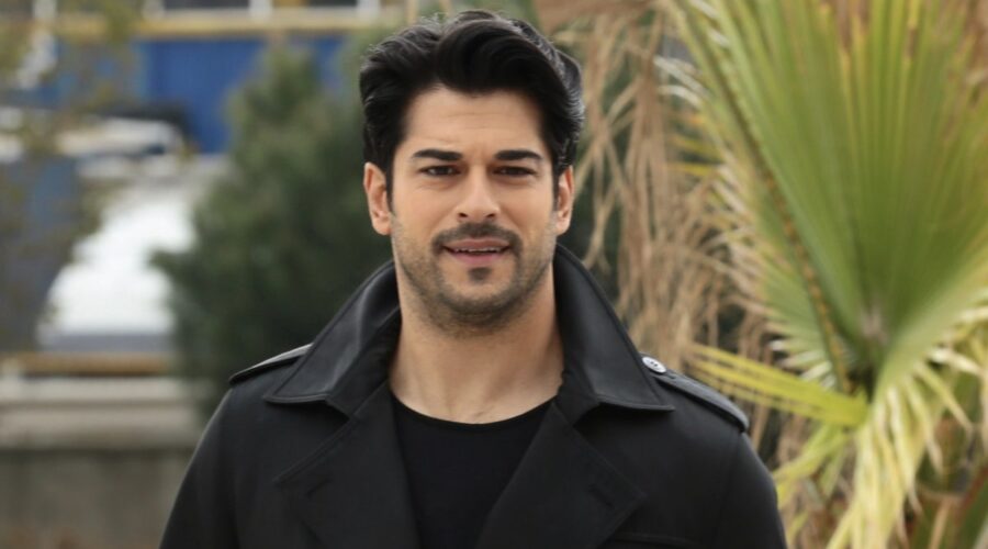 Endless Love Ii Canale 5 - 1a Tv Burak Özçivit (Kemal Soydere) Credits Rete In Rete