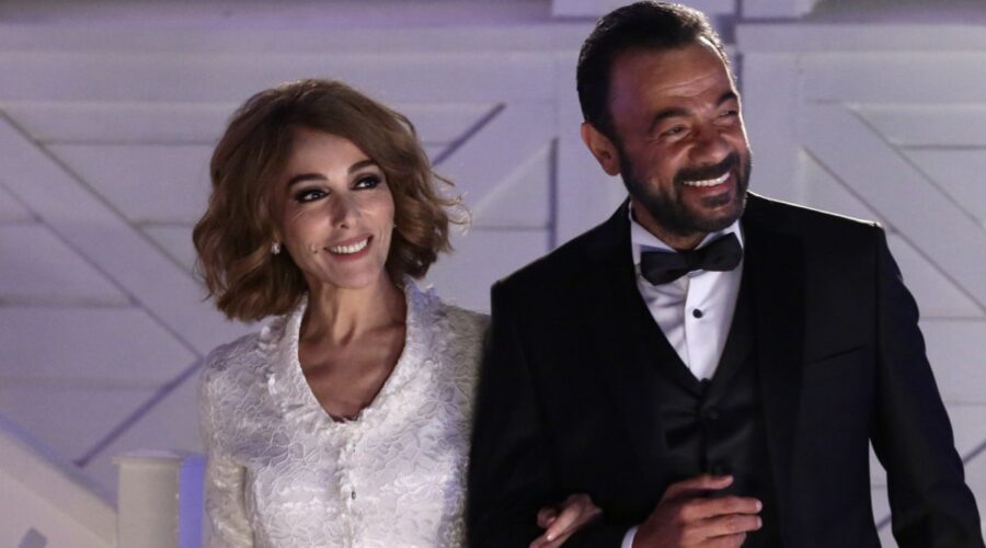 Endless Love Ii Canale 5 - 1a Tv Zerrin Tekindor (Leyla Acemzade); Kerem Alisik (Ayhan Kandarli) Credits Rete In Rete