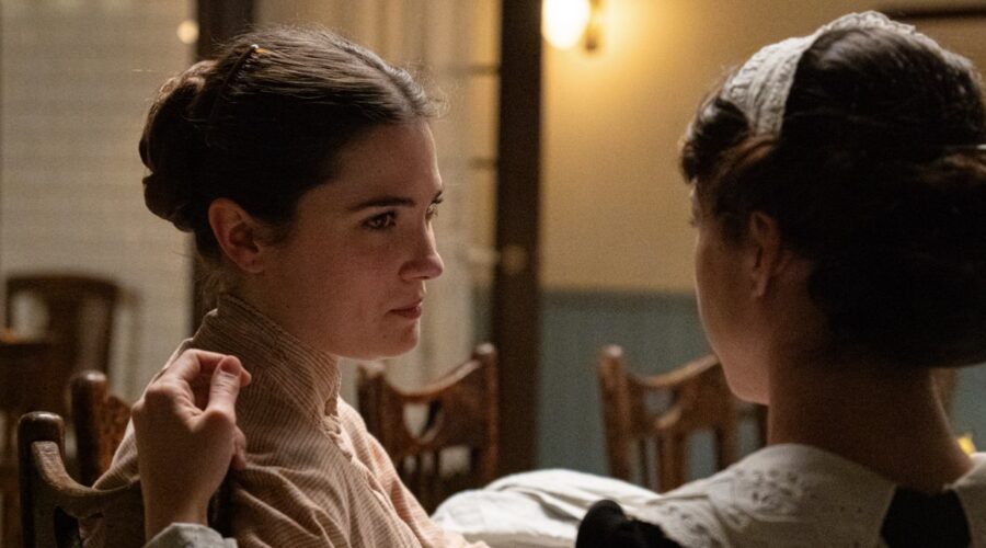 La Promessa Iii - 325 Retequattro - 1a Tv Laura Lafuente (Virtudes Carranza); Andrea Del Rio (Teresa Villamil) Credits Rete In Rete