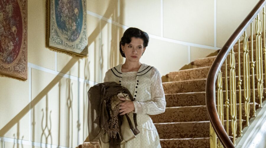 La Promessa Iii - 328 Retequattro - 1a Tv Amparo Piñero (Martina Luján) Credis Rete In Rete