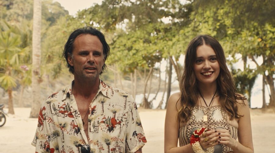 Walton Goggins E Aimee Lou Wood In The White Lotus 3 Credits Sky