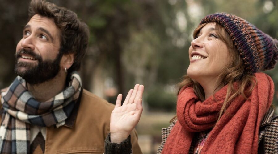 Lorena López And Ricard Farré In Custodia Repartida (2025) Credits Disney Plus