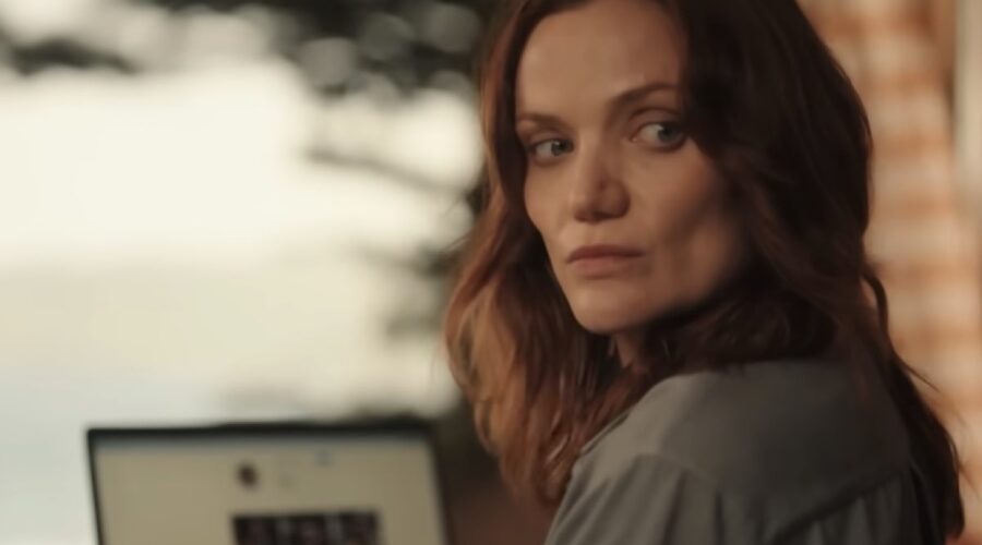 Anna Samson (Mackenzie Clarke) in una scena dal trailer di “Ritorno in Paradiso”. Credits: ABC.