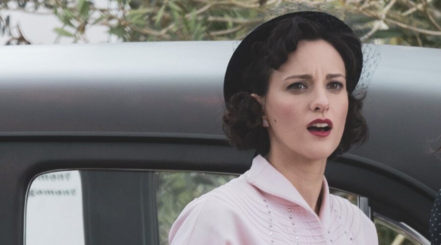 Francesca Agostini (Giovanna Corsi) in una scena di “Miss Fallaci“. Credits: Paramount+/Rai.