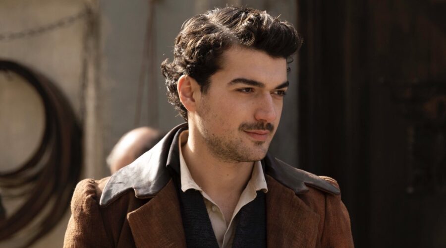 Giacomo Giorgio (Enrico) in una scena di “Belcanto”. Credits: Rai.