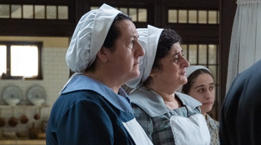 La Promessa Iii - 367 Retequattro - 1a Tv Carmen Flores (Simona Martínez), Teresa Quintero (Candela García) Credits Rete In Rete