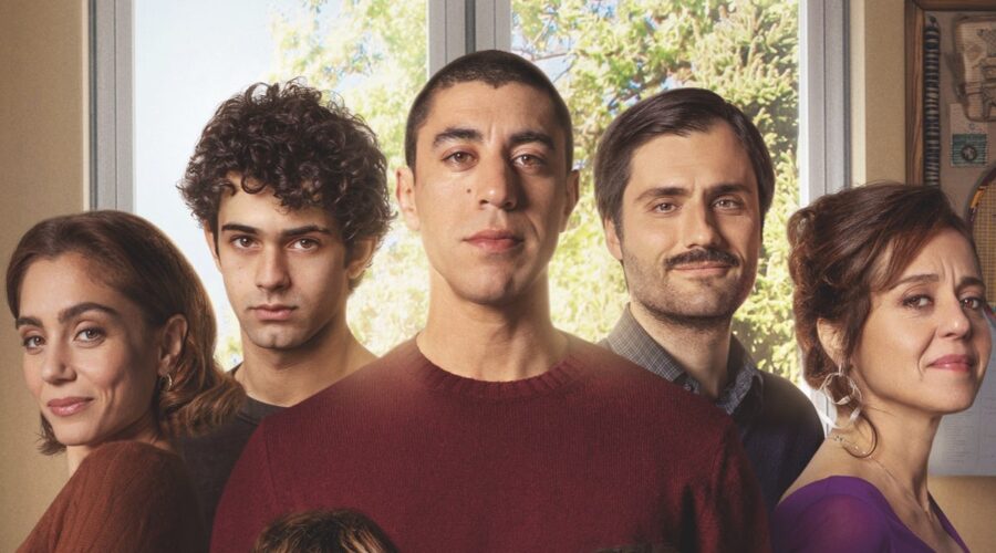 Locandina ufficiale di “Storia della mia famiglia”. Credits: Netflix.