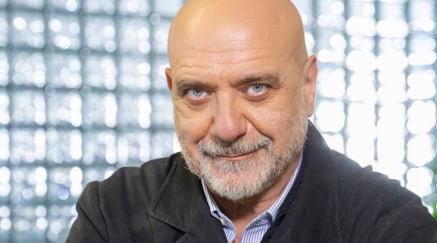 Luigi Di Fiore (Luca) in “Un Posto al Sole”. Credits: Rai.