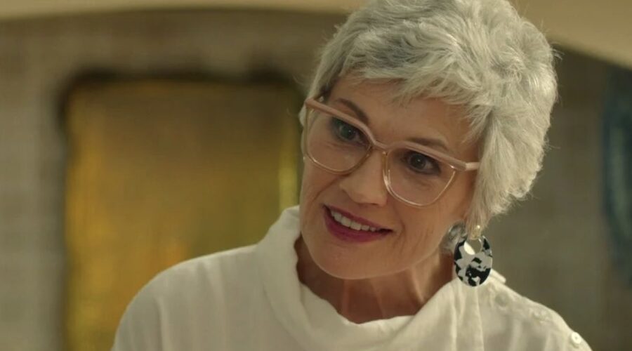 Michelle Botes In Tuiskoms Credits Netflix