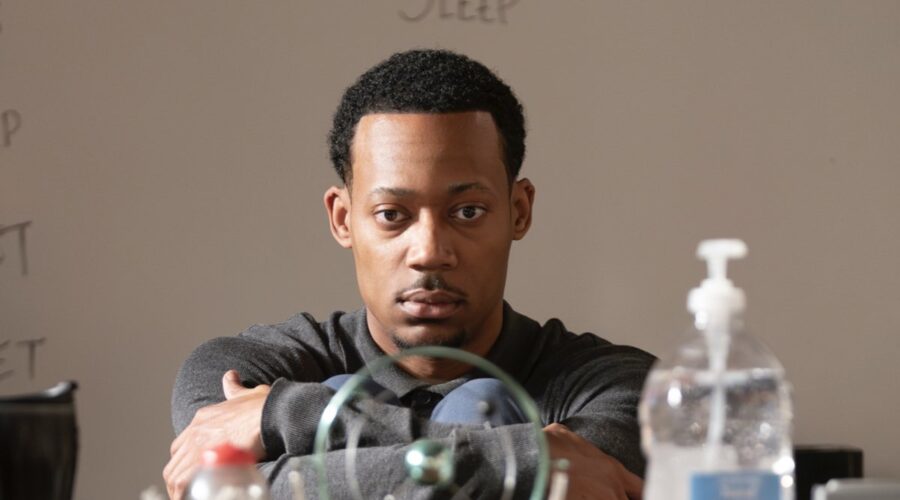 Tyler James Williams In Abbott Elementary 4 Credist Disney Plus