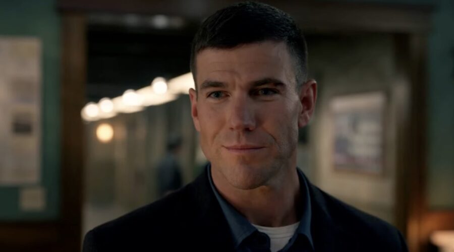 Austin Stowell (agente speciale Leroy Jethro) in una scena dal trailer di “NCIS:Origins”. Credits: CBS.