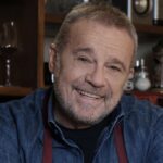 Claudio Amendola Sul Set De I Cesaroni Il Ritorno Credits Mediaset