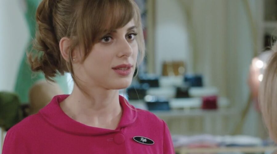 Chiara Dell'Omodarme (Rita) in una scena de “Il Paradiso Delle Signore 9 puntata 105”. Credits: Rai.