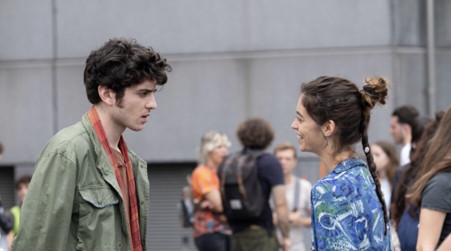 Nicolas Maupas E Martina Gatti In L'amore, In Teoria Credits Indiana Production E Vision Distribution In Collaborazione Con Sky