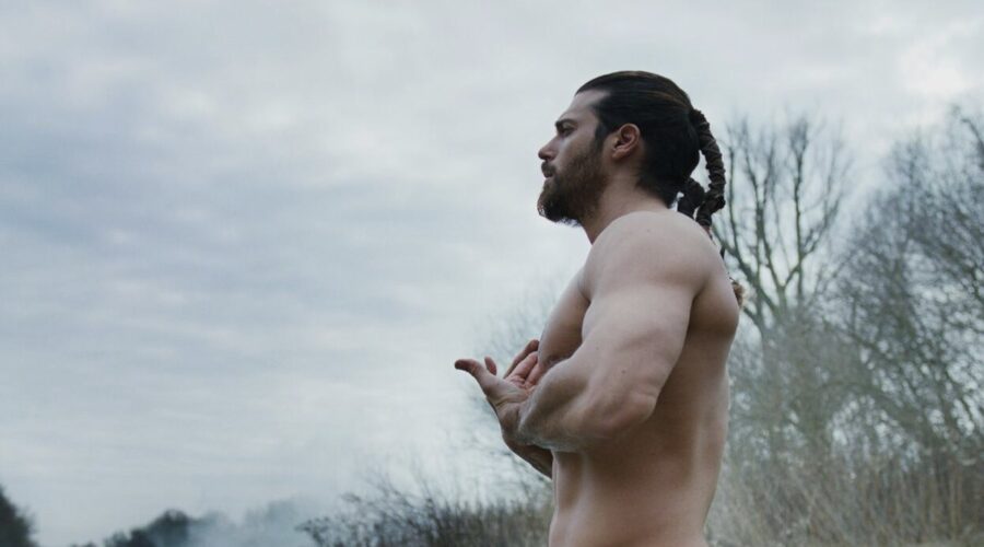 Can Yaman In Una Scena De Il Turco Episodio 5 Credits Mediaset