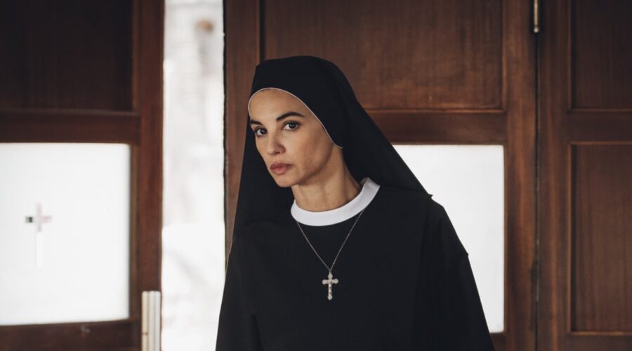 Francesca Chillemi (Suor Azzurra) in “Che Dio Ci Aiuti 8”. Credits: Virginia Bettoja e Rai.