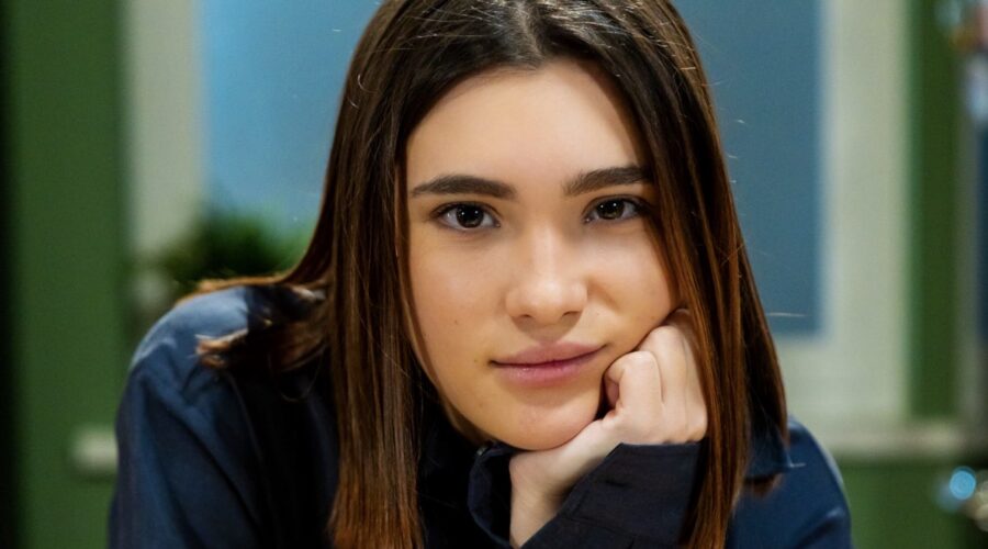 Fabiola Balestriere (Alice) in “Un Posto Al Sole” Credits: Rai.