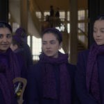 Il Cast Di The Testament In Una Scena Credits Hulu