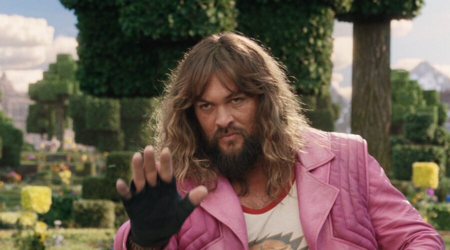 Jason Momoa In Una Scena Di Un Film Minecraft Credits Warner Bros Italia