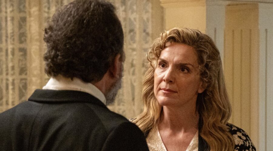 La Promessa Iii - 412 Retequattro - 1a Tv Manuel Regueiro (Alonso Luján); Eva Martín (Cruz Ezquerdo) Credits Rete In Rete