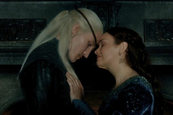 Olivia Cooke E Ewan Mitchell In House Of The Dragon 3 Credis Warner Bros Discovery