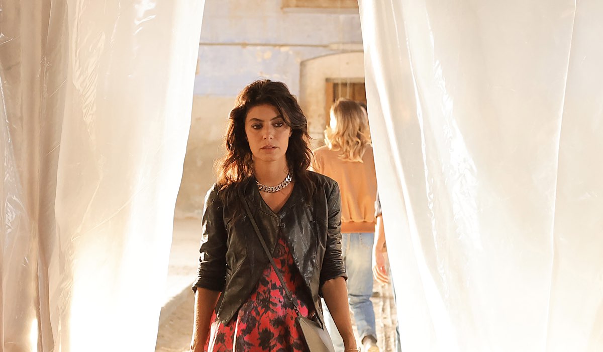 Alessandra Mastronardi È Daria In Una Scena Di Doppio Gioco Credits Mediaset