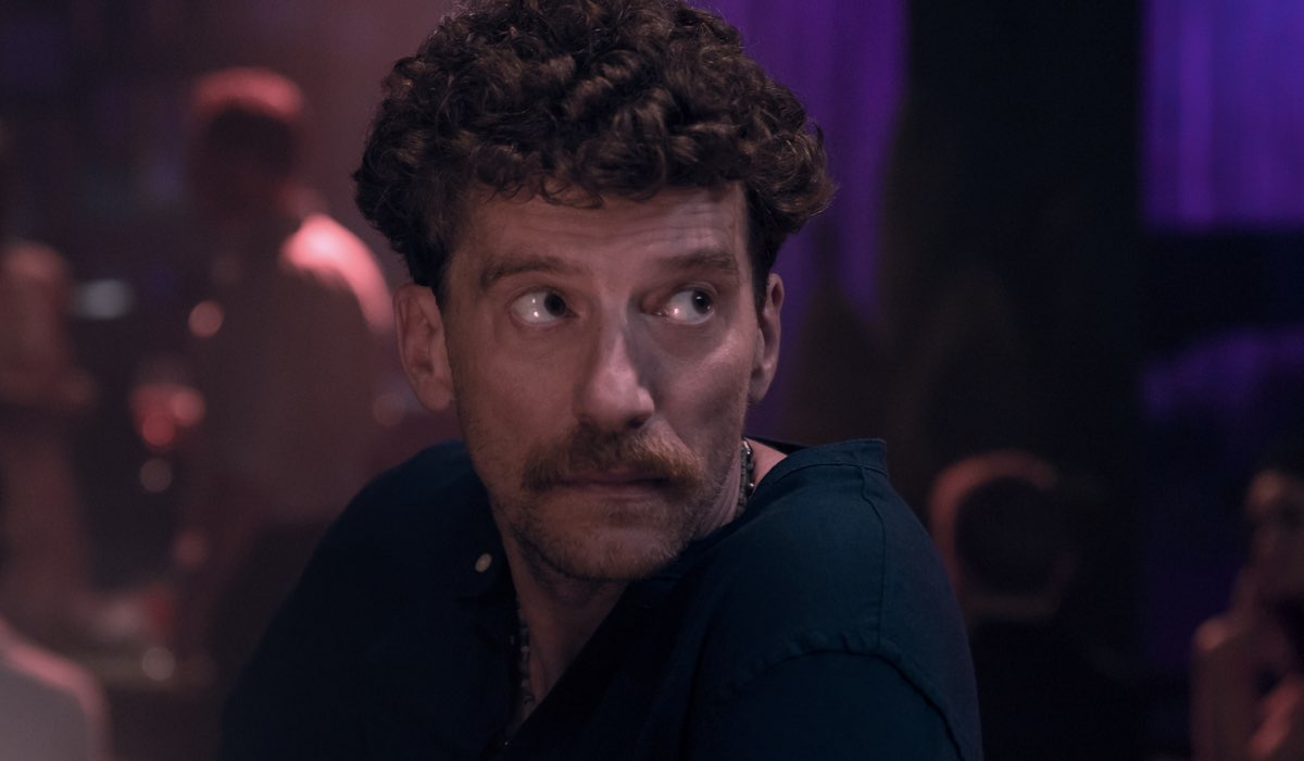 Maurizio Lastrico È Mattia In Maschi Veri Credits Netflix