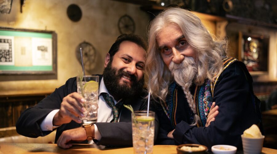 Fabio E Beppe Vessicchio Sul Set Di Pesci Piccoli 2 Credits Prime Video