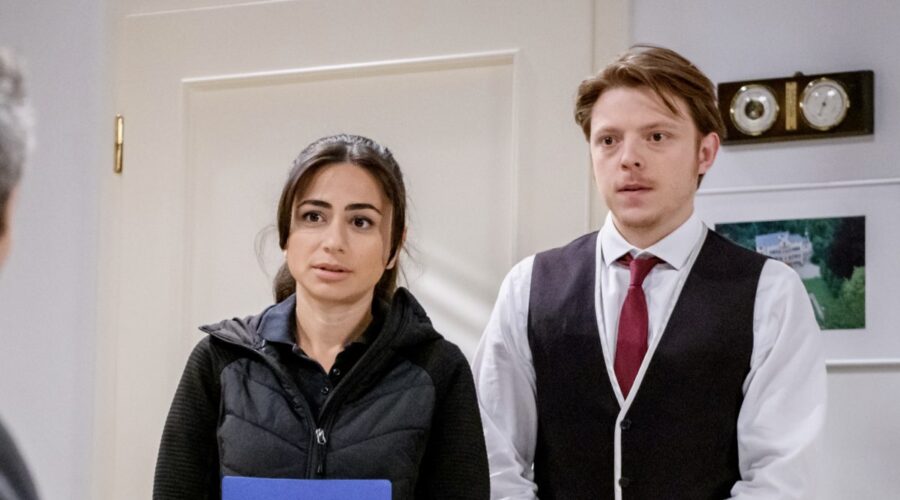 Tempesta D'amore 20 - 60 Retequattro - 1a Tv Yeliz Simsek As Lale Ceylan, Lukas Leibe As Theo Licht Credits Rete In Rete