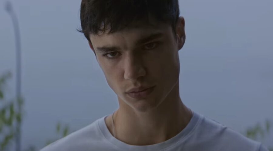 Fernando Lindez È Thiago In Dimmelo Sottovoce Credits Prime Video