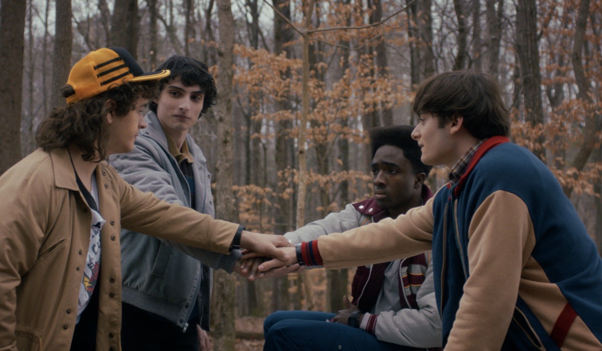 Il Cast Di Stranger Things 5 Credits Netflix