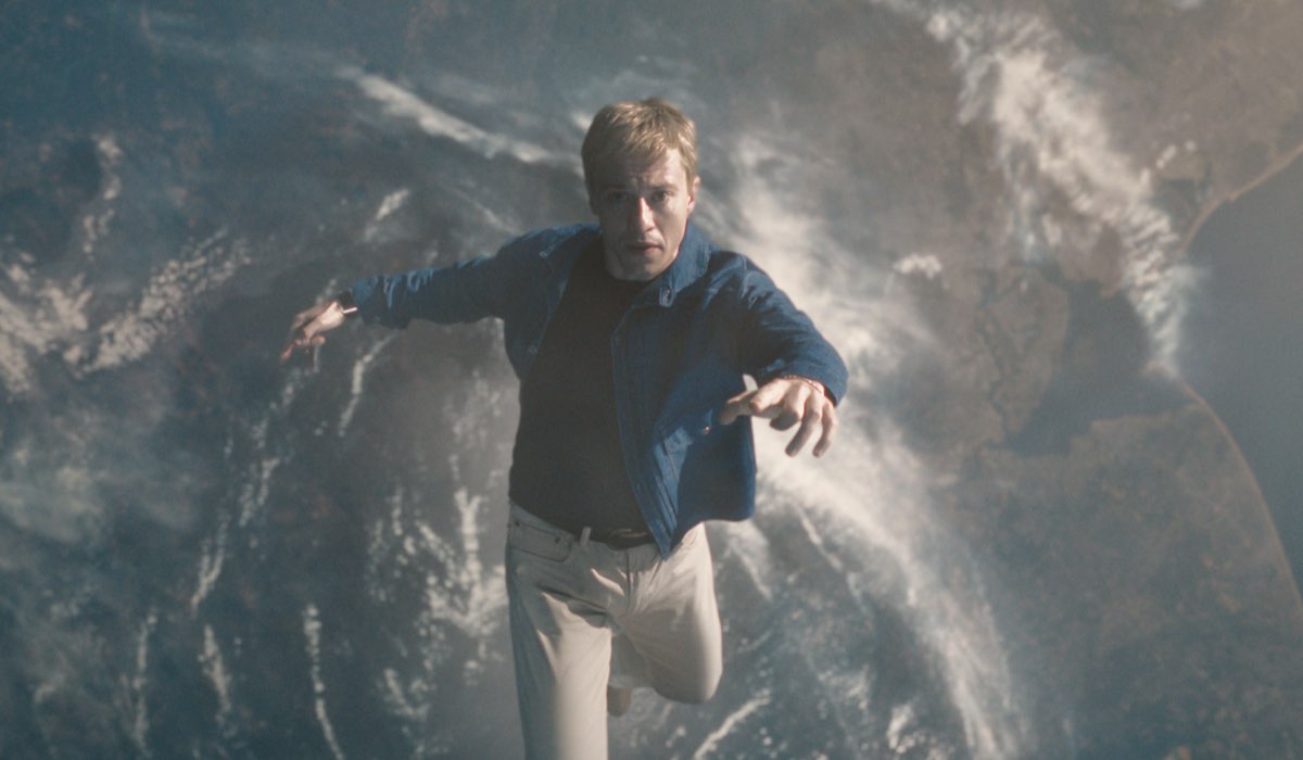 Joseph Quinn Nei Panni Di Johnny Storm Ne I Fantastici 4 Gli Inizi Credits Marvel