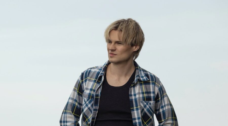 Noah Lalonde In Uno Splendido Errore 2 Credits Netflix
