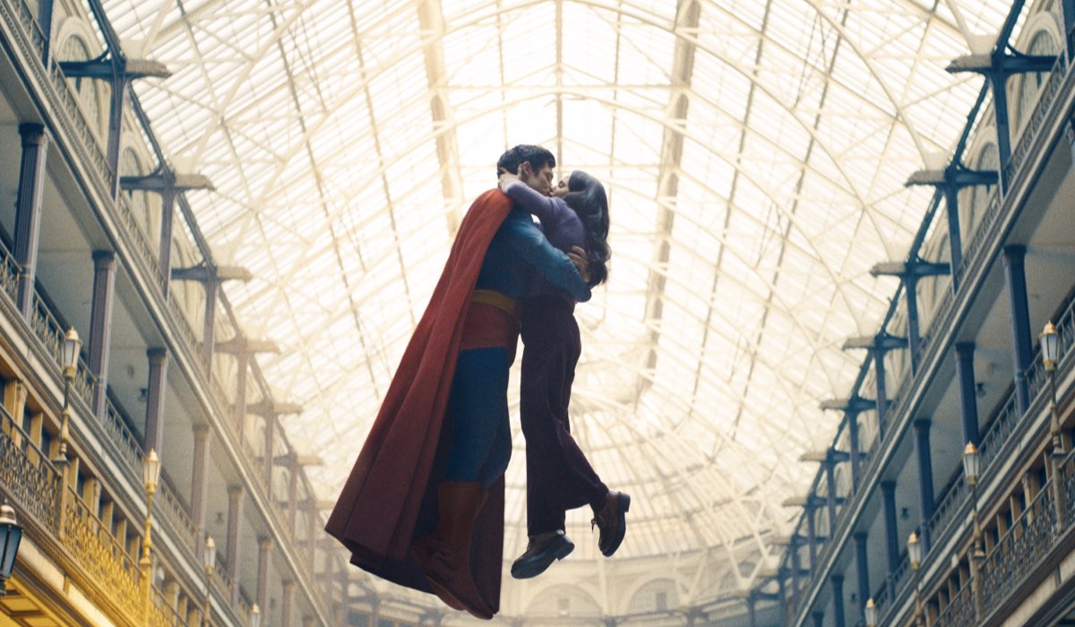 Rachel Brosnahan E David Corenswe Superman Credits Warner Bros