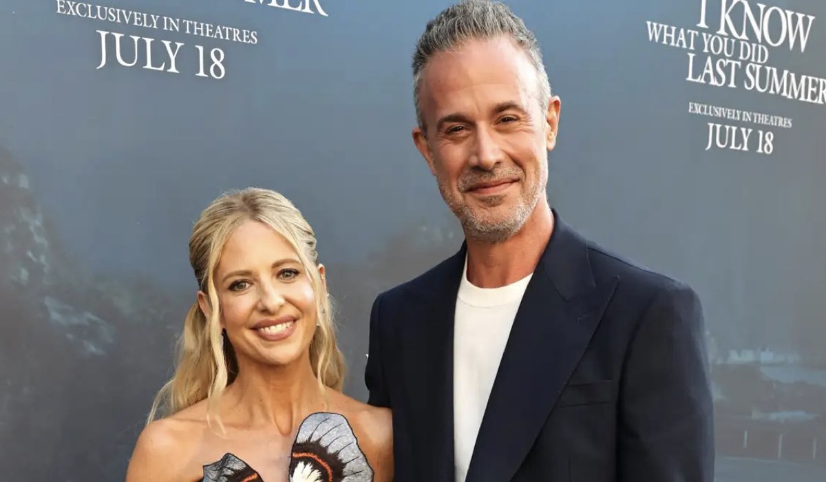 Sarah Michelle Gellar And Freddie Prinze Jr. California. Credits Matt Baron/bei/shutterstock