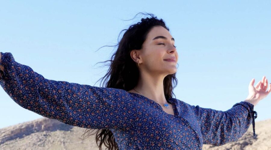 Ebru Şahin In Hercai Tre Stagione Credits Real Time Warner