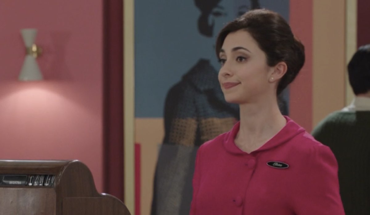 Clara Danese (Elvira Gallo) in una scena della puntata 14 de “Il Paradiso Delle Signore 10”. Credits: Rai.