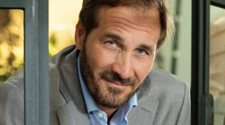 Foto Di Scena Di Un Posto Al Sole Maurizio Aiello Credits Rai