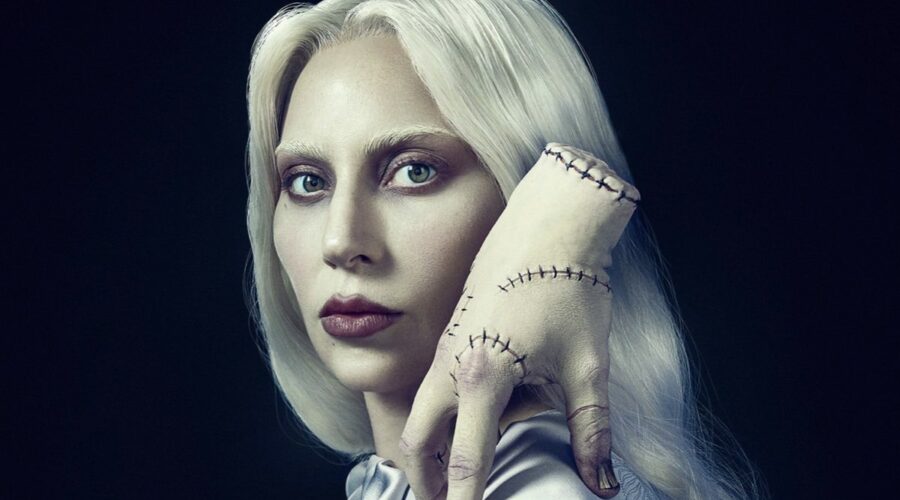 Lady Gaga È Rosaline Rotwood In Mercoledì 2 Parte 2 Credits Netflix