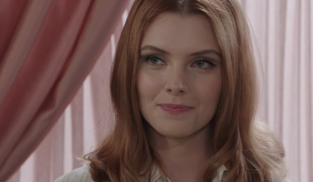 Arianna Amadei (Odile di Sant'Erasmo) in una scena della puntata 13 de “Il Paradiso Delle Signore 10”. Credits: Rai.