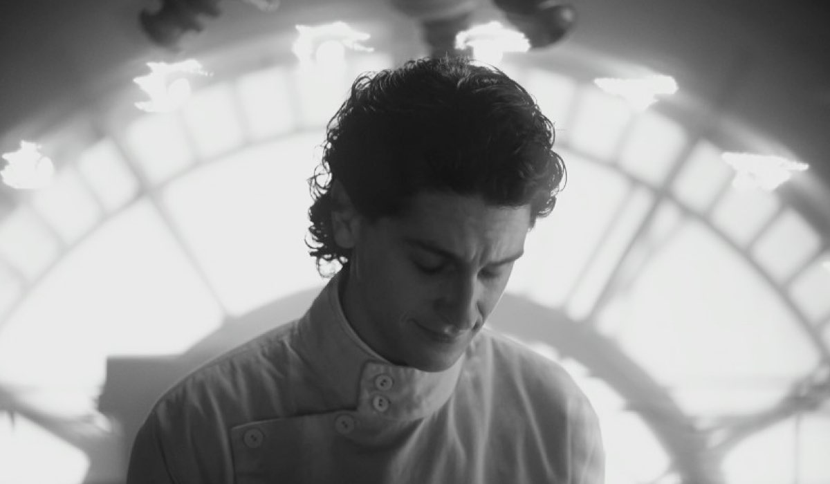 Owen Painter In Mercoledì 2 Finale Di Stagione Credits Netflix