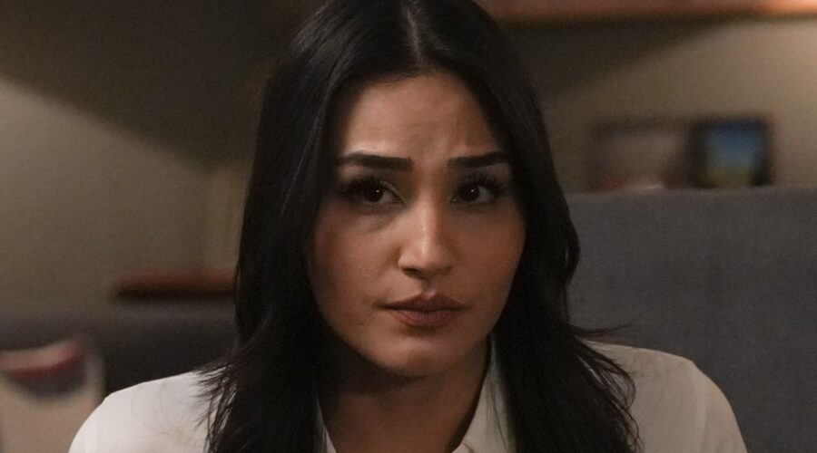 Tradimento Ii Canale 5 - 1a Tv Asena Girisken (Yesim Denizeren) Credits Rete In Rete