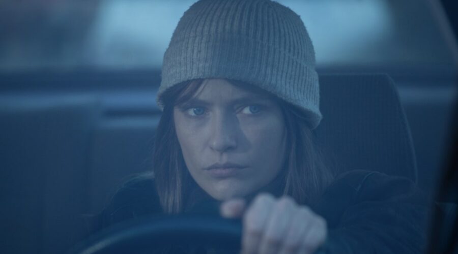 Camille Razat In La Suerte – Una Serie Di Coincidenze Credits Disney Plus