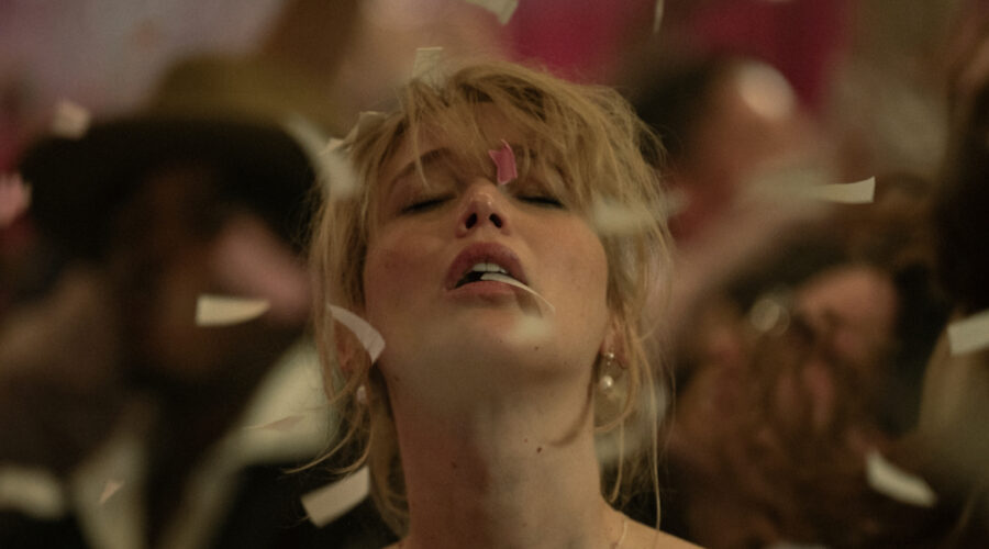 Jennifer Lawrence In Una Scena Di Die My Love Credits Bfi London.jpeg