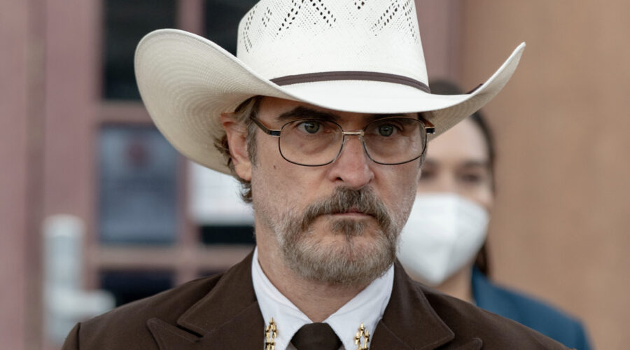 Joaquin Phoenix In Eddington Credits I Wonder Pictures