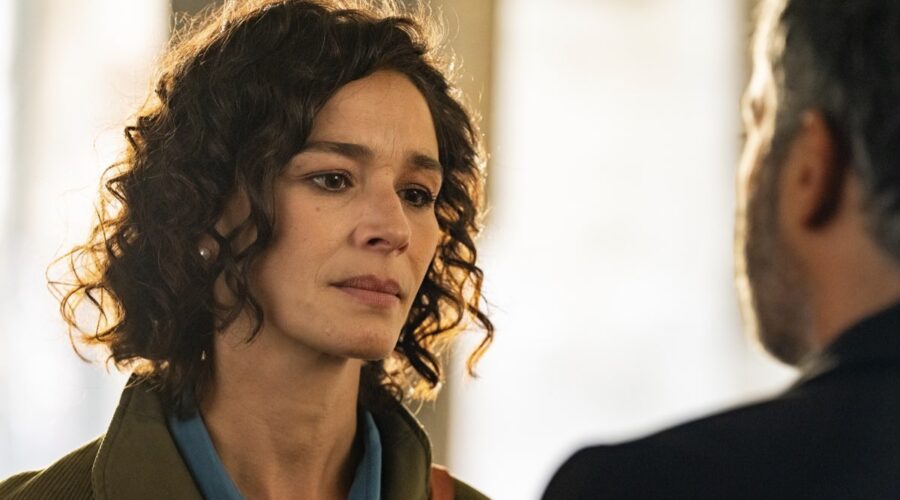 Nicole Grimaudo (Manuela) in una scena di “Noi del Rione Sanità”. Credits: Gianni Fiorito/Rai.