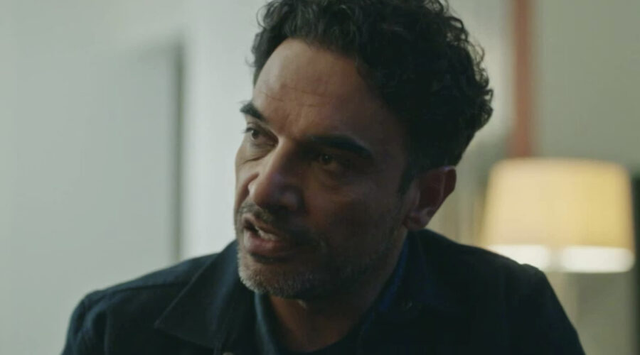 Eren In Una Scena Di Segreti Di Famiglia 2 Credits Mediaset Infinity