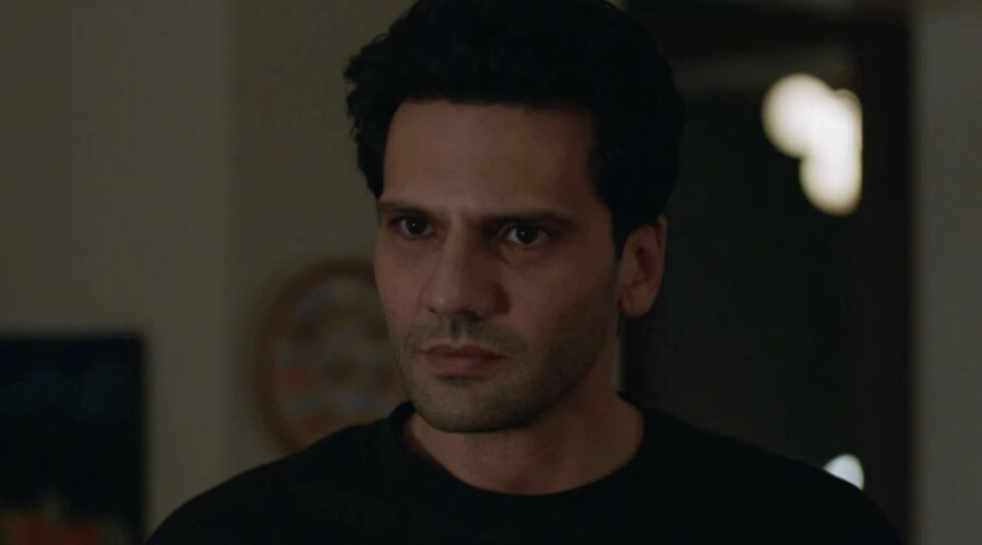 Kaan Urgancioglu (Ilgaz Kaya) In Una Scena Di Segreti Di Famiglia 3 Credits Mediaset Infinity